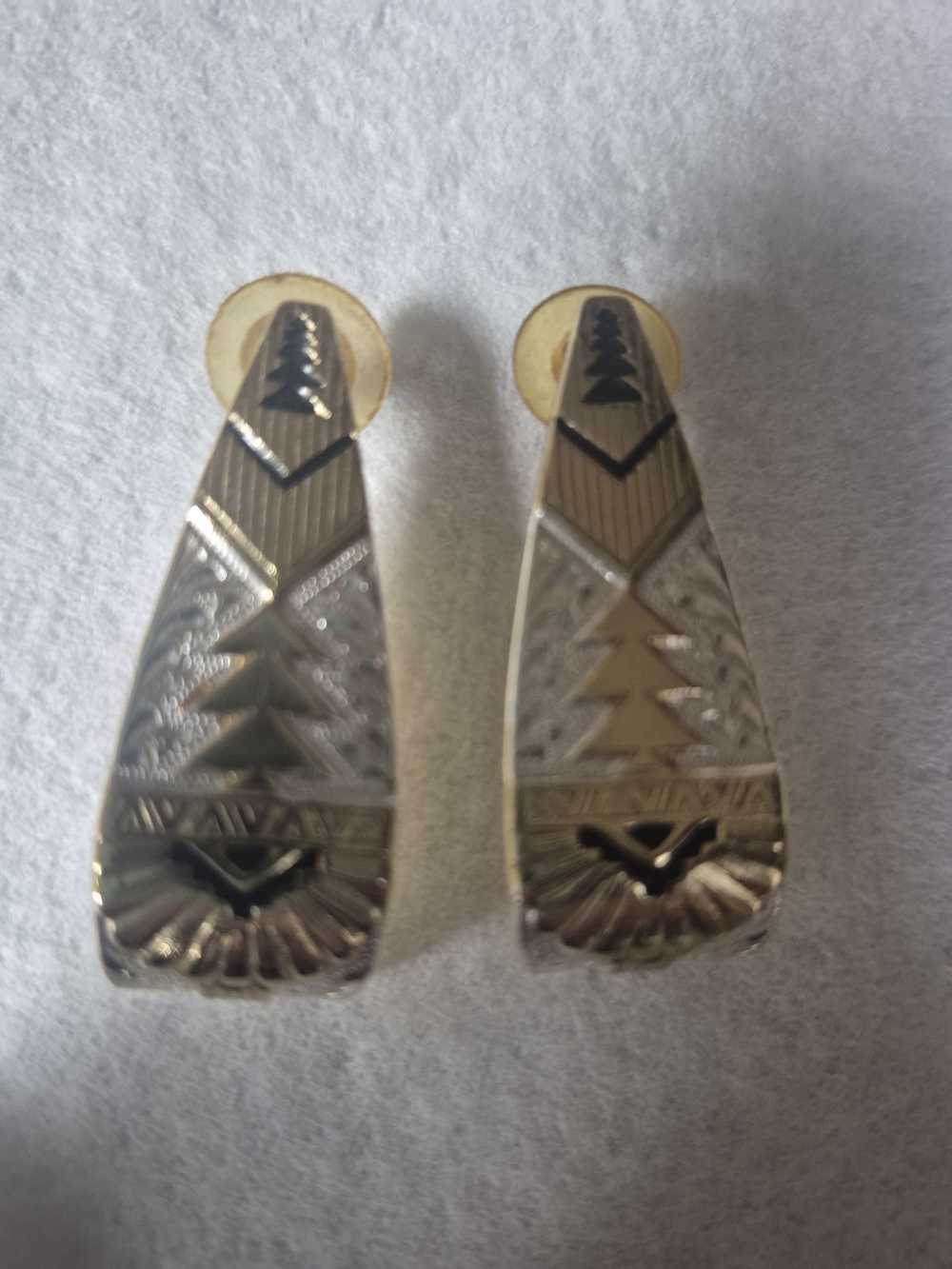 Vintage Two Tone Silver Gold Textured Geometric Southwestern Tribal J-Hoop Post